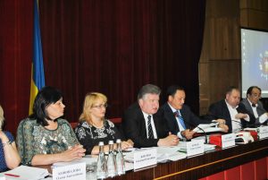 DSC 0564 300x201 - Легалізація зайнятості населення та заробітної плати – першочергові завдання сьогодення