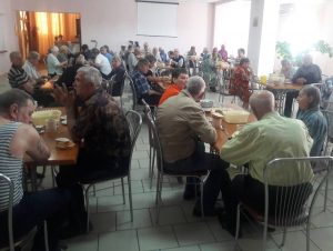 IMG 6258194a8316cf324064f5b6ce0c7bc4 V 300x226 - Виїзний прийом у Запорізькому геріатричному пансіонаті