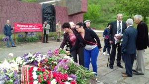 IMG 9df47c7ef5e348abbcfdde7bad0096ac V 300x169 - Цей травень не затьмариться в віках…