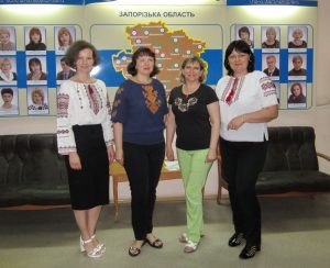 IMG 4558 300x244 - Приєдналися до «Всесвітнього дня вишиванки»
