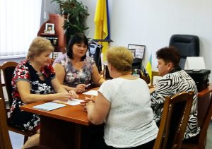 20180530 160431 kopiya 300x211 - Начальник Головного управління провела виїзний  особистий прийом