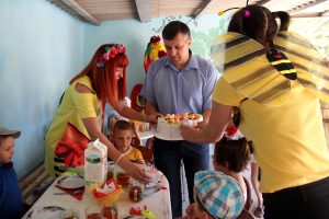 IMG 9517 300x200 - Діти – світле майбутнє