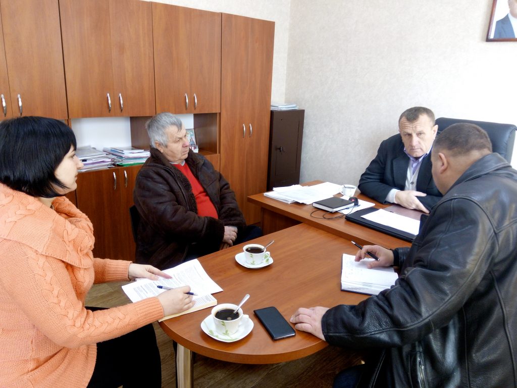IMG 2 1024x768 - Наближення послуг до мешканців віддалених куточків районів