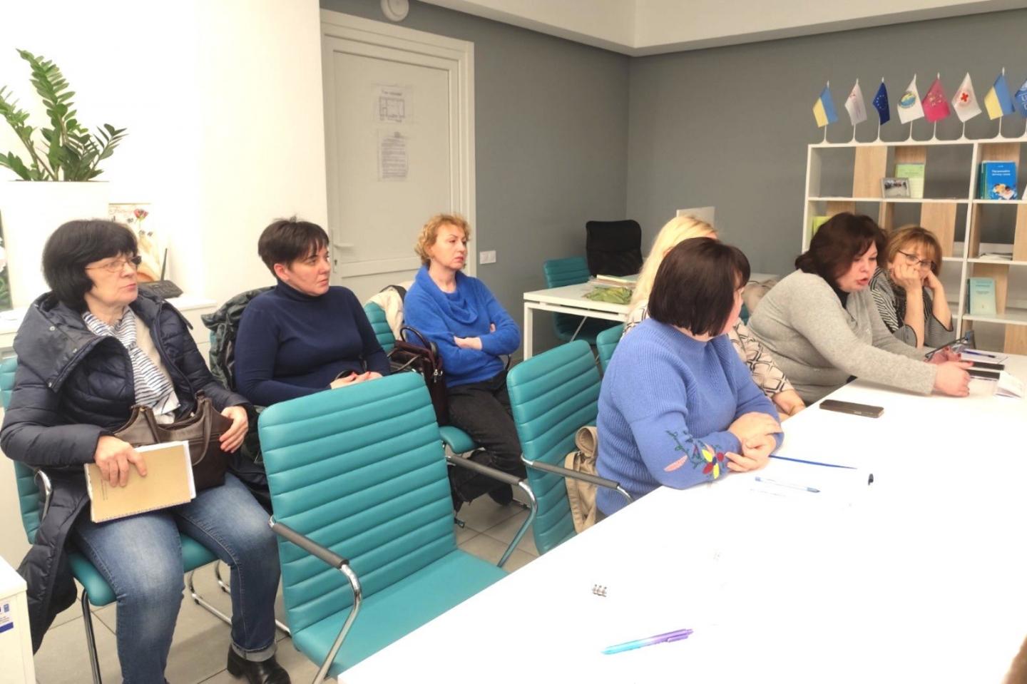 PHOTO 2026 01 08 15 19 00 3 - Навчальна нарада з питань компенсації  житлово-комунальних послуг для ВПО