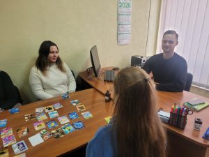 20260203 154005 300x225 - Працівники Головного управління долучилися  до арттерапевтичного заходу