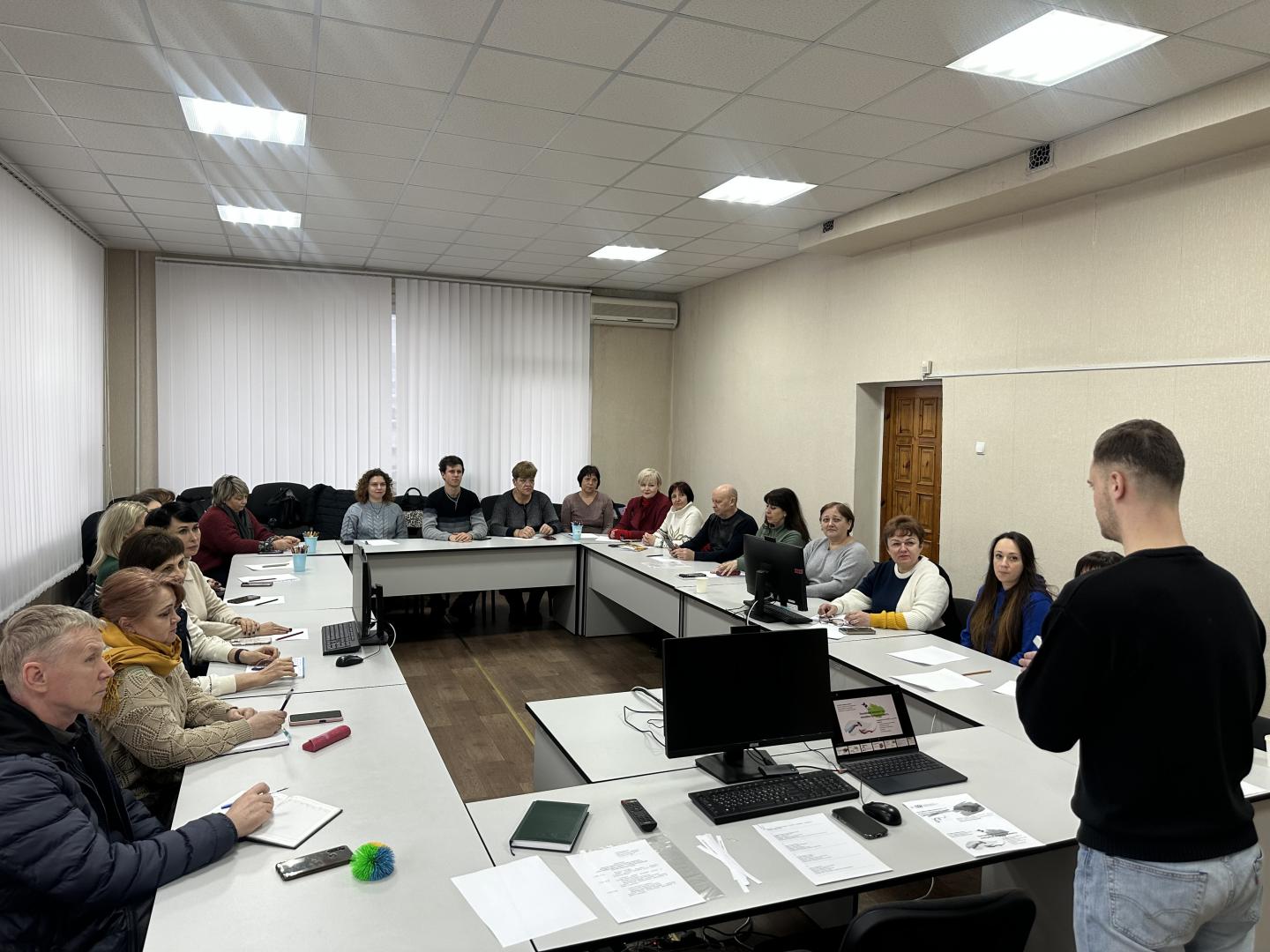 IMG 0378 - Працюємо над собою &mdash; щоб ще краще працювати для людей