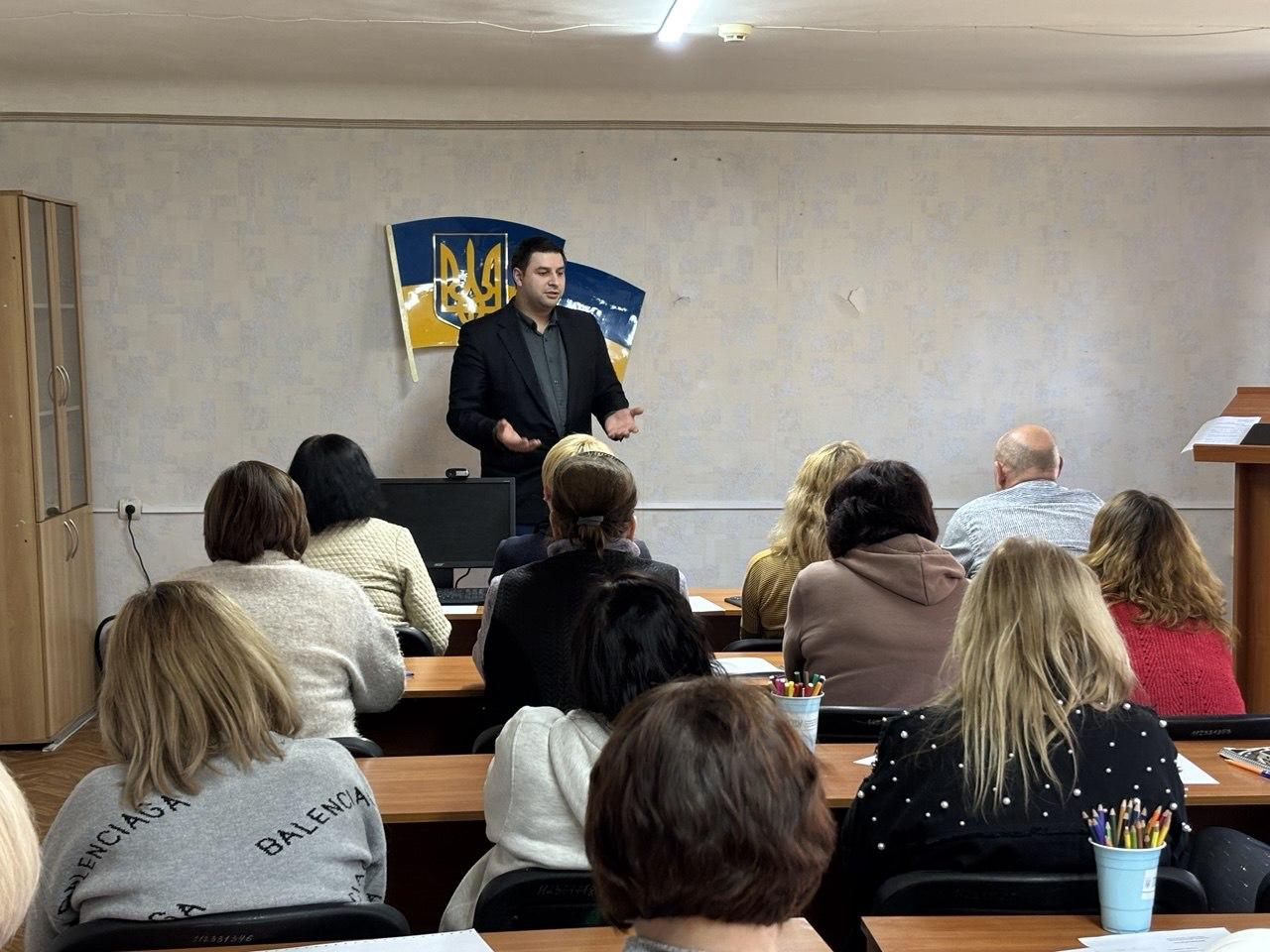Доброчесність — це не лише про правила. Це про щоденні рішення, відповідальність і довіру. 37306 - Доброчесність — це не лише про правила. Це про щоденні рішення, відповідальність і довіру.
