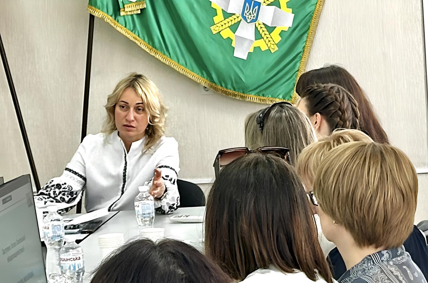 В Головному управлінні Пенсійного фонду України в Запорізькій області провели тренінг з цифровізації Web Photo Editor - В Головному управлінні Пенсійного фонду України в Запорізькій області провели тренінг з цифровізації