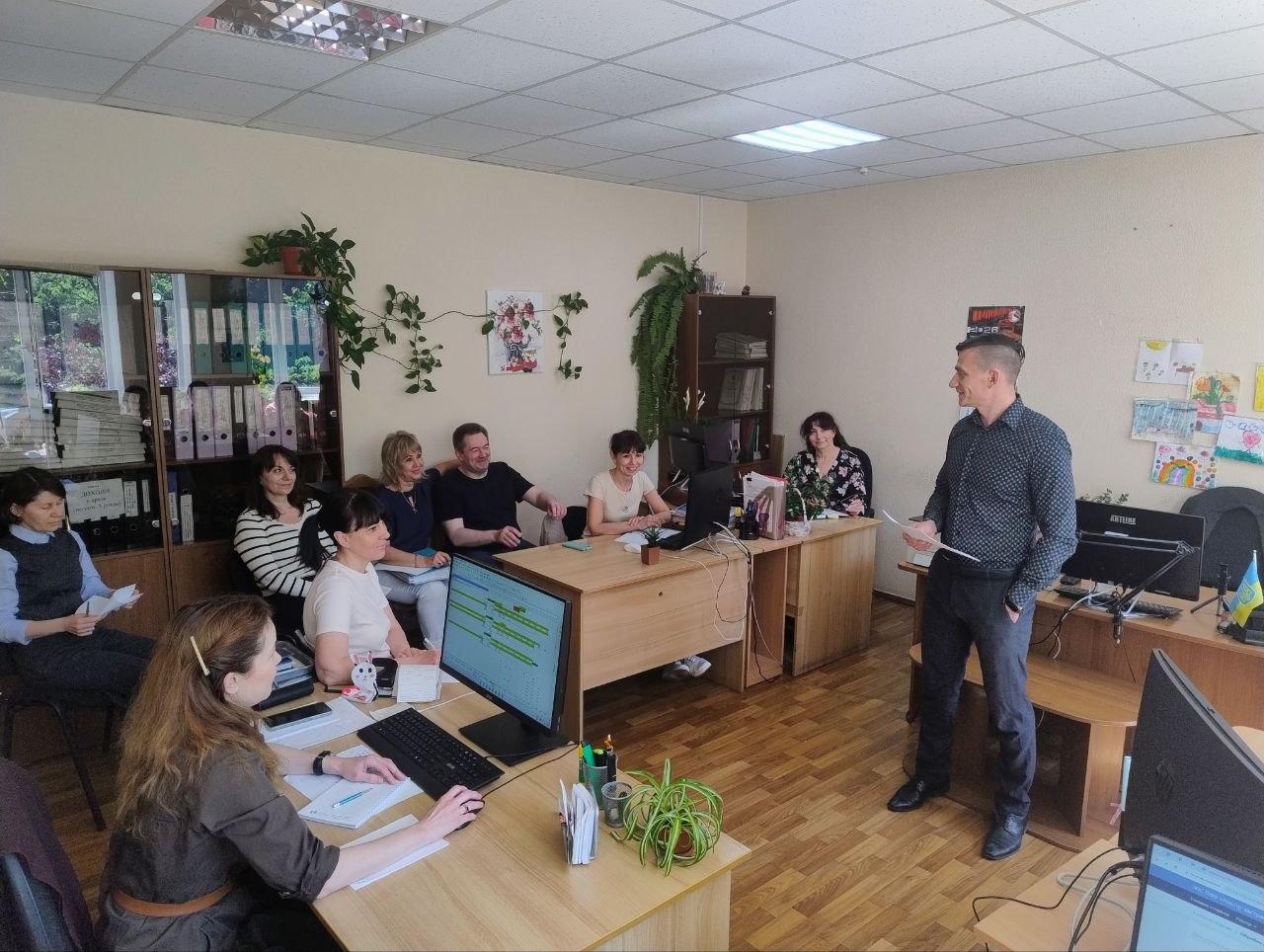 5242509194458503655 121 - Фахівці головного управління взяли участь у професійних тренінгах