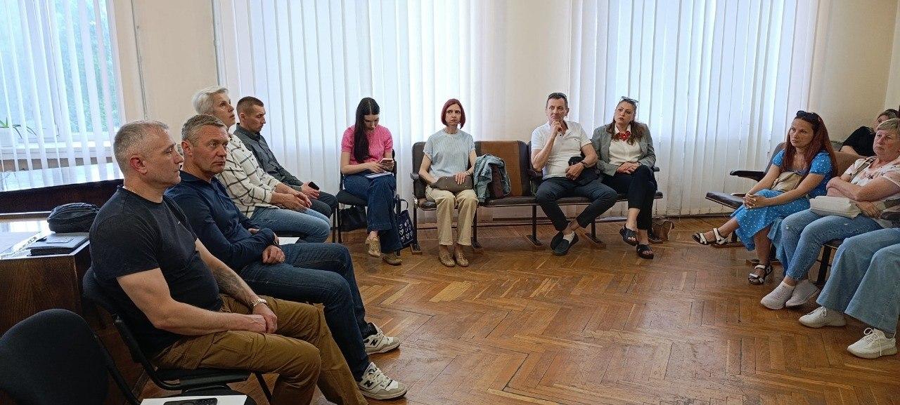 Відкритий діалог та спільне напрацювання рішень задля підтримки родин Захисників і Захисниць України IMG 20260529 180503 326 - Відкритий діалог та спільне напрацювання рішень задля підтримки родин Захисників і Захисниць України