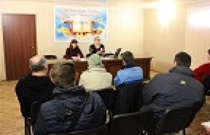 2c7ea225db6cd41e9d93604b0bb2d91a L 300x194 - Зустріч у громадській організації осіб з  інвалідністю  Покровського району