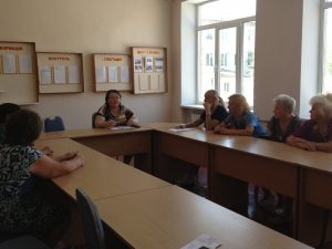 74 publikatsiya 300x225 - Працівників Парасковіївської спеціальної ЗОШ &ndash; інтернату № 40 проконсультували з пенсійних питань