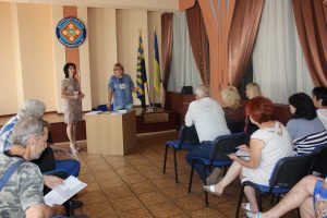 81 zustr ch z trudovym kolektyvom gazovyk v 300x200 - Покровських  газовиків докладно  проконсультували з пенсійних питань