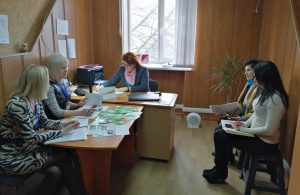 Трудовому колективу приватного підприємства «Успішна бухгалтерія» розповіли про особливості нарахування страхового стажу 2019 02 11 300x195 - Трудовому колективу приватного підприємства «Успішна бухгалтерія» розповіли про особливості нарахування страхового стажу