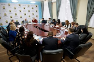 DSCF4943 300x200 - Обласне управління Пенсійного фонду взяло участь в обговоренні взаємодії при виплаті монетизованих житлових субсидій