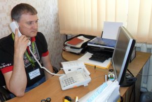 Garyacha liniya 300x202 - На Біловодщині пенсійники надають правову та консультаційну допомогу внутрішньо переміщеним особам