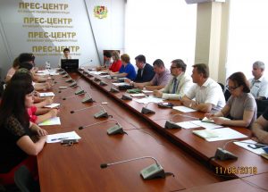 legal1 1 300x215 - Легалізація зайнятості населення та детінізація заробітної плати в пріоритеті роботи пенсійників Луганської області