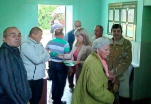 pop1 300x207 - Пенсійники Попаснянського району нагадали громадянам про важливість офіційного працевлаштування та інформаційні можливості електронних сервісів Пенсійного фонду України