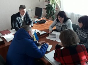 20190214 150843 300x221 - В Станиці Луганській відбулось засідання комісії з питань погашення заборгованості до Пенсійного фонду України