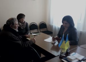 1 7 300x219 - В місті Попасній відбувся виїзний прийом заступника начальника Фонду області