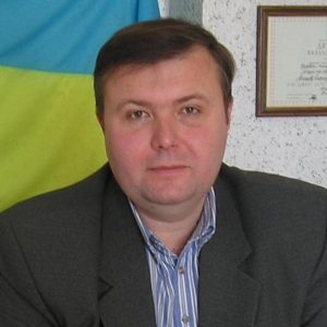 17Krasnograd 300x300 - Фонд в обличчях
