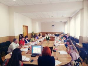 img 1527590903655 300x225 - Засідання «круглого столу» з питання державного регулювання соціальних стандартів в Україні: проблеми та перспективи