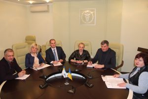 IMG 1188 300x200 - Засідання круглого столу на тему: «Легалізація 2019 стартувала»