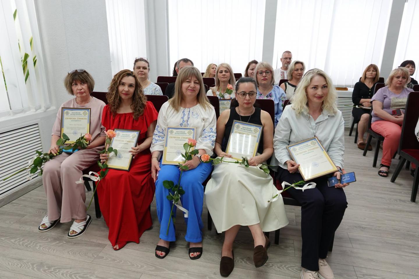 Урочистості з нагоди Дня державної служби України та Дня Конституції України 22 - Урочистості з нагоди Дня державної служби України та Дня Конституції України