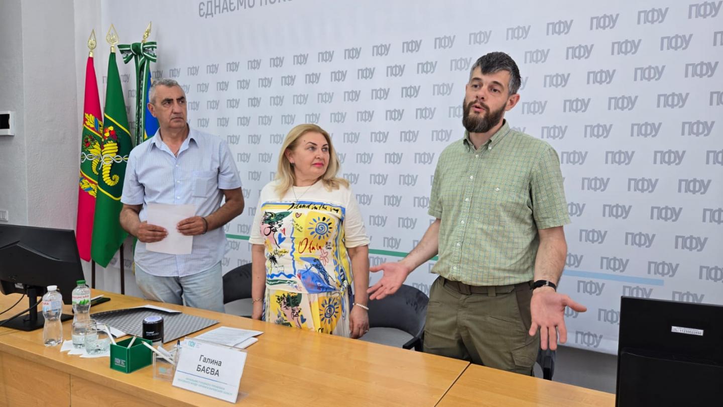 Нагородження працівників ГУ ПФУ в Харківській області дипломами від ГО «Ресурсний центр «Ветеранський простір “Пліч-о-пліч”» 5 - Нагородження працівників ГУ ПФУ в Харківській області дипломами від ГО «Ресурсний центр «Ветеранський простір “Пліч-о-пліч”»