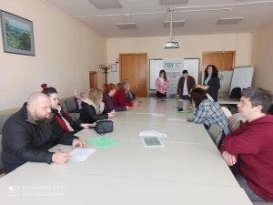 ЯРМАРОК ВАКАНСІЙ: МОЖЛИВОСТІ ДЛЯ ПРАЦЕВЛАШТУВАННЯ ТА ПРОФЕСІЙНОГО РОЗВИТКУ IMG 9631 300x225 - ЯРМАРОК ВАКАНСІЙ: МОЖЛИВОСТІ ДЛЯ ПРАЦЕВЛАШТУВАННЯ ТА ПРОФЕСІЙНОГО РОЗВИТКУ
