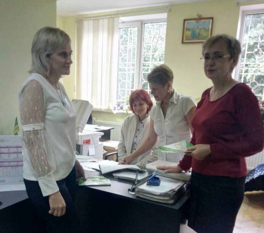 11111 - Представники Трускавецького сервісного центру провели інформаційний захід “День Пенсійного фонду” у відділенні ПАТ “Державний ощадний банк України”