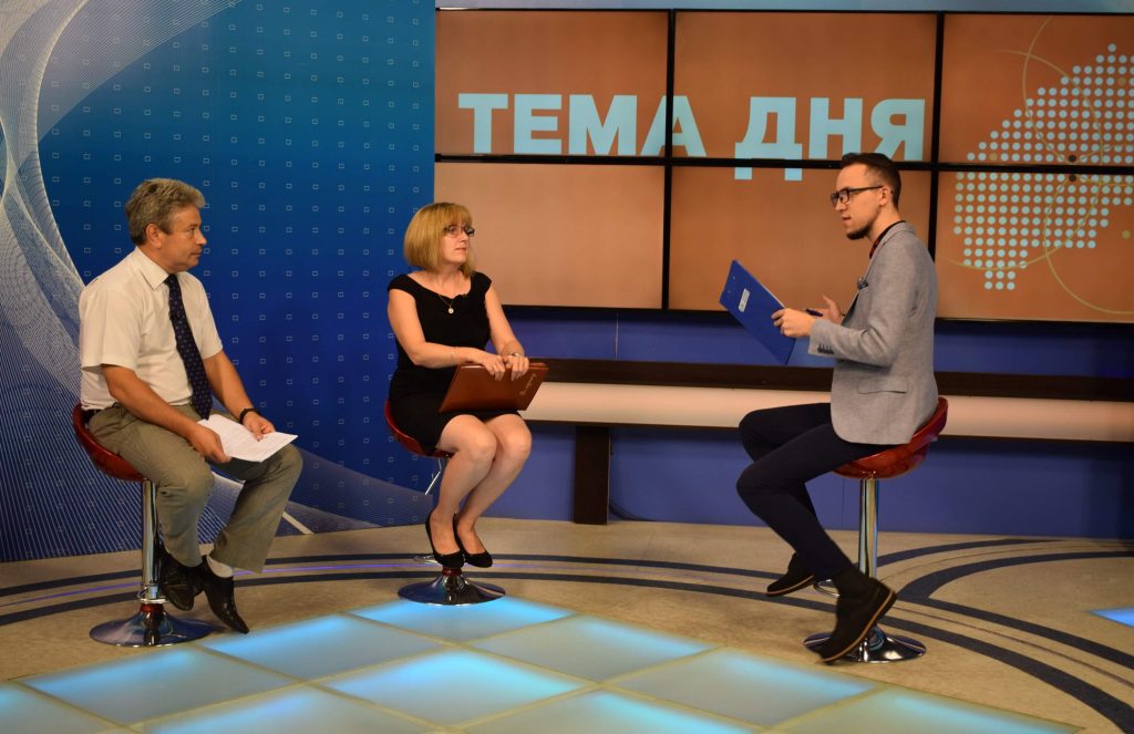 DSC 0396 1024x663 - “Виплата пенсій у поточному місяці буде забезпечена фінансовим ресурсом в повному обсязі” – заступник начальника головного управління Фонду області в прямому ефірі суспільного телеканалу UA: Львів