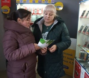 18.03 2 e1553075027325 300x263 - Фахівці Фонду роз&rsquo;яснюють ризики нелегального працевлаштування