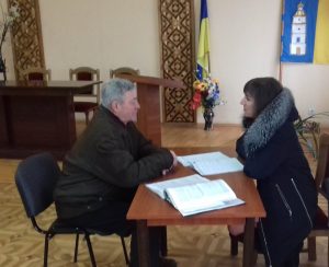 Sambir 2 300x244 - Роз&rsquo;яснення громадянам пенсійного законодавства  під час прийомів на віддаленних робочих місцях фахівців Фонду