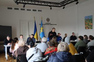 У Львівській ОВА відбулась зустріч з родинами полонених і зниклих безвісти воїнів 1 1 300x200 - У Львівській ОВА відбулась зустріч з родинами полонених і зниклих безвісти воїнів