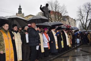 Львівщина єднається в духовній підтримці Воїнів та України DSC 0500 300x200 - Львівщина єднається в духовній підтримці Воїнів та України