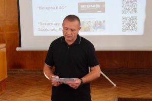У Золочівській РДА обговорили взаємодію служб для підтримки ветеранів 2 n 300x200 - У Золочівській РДА обговорили взаємодію служб для підтримки ветеранів