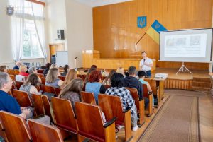 У Золочівській РДА обговорили взаємодію служб для підтримки ветеранів 3 n 300x201 - У Золочівській РДА обговорили взаємодію служб для підтримки ветеранів