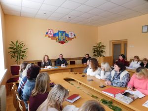 Roz yasnyuyemo pensijne zakonodavstvo pedagogam 21012019 300x225 - Роз’яснюємо пенсійне законодавство педагогам