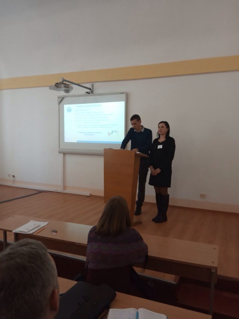 Інформуємо студентів у рамках Всеукраїнського тижня права IMG 3660 1 768x1024 - Інформуємо студентів у рамках Всеукраїнського тижня права