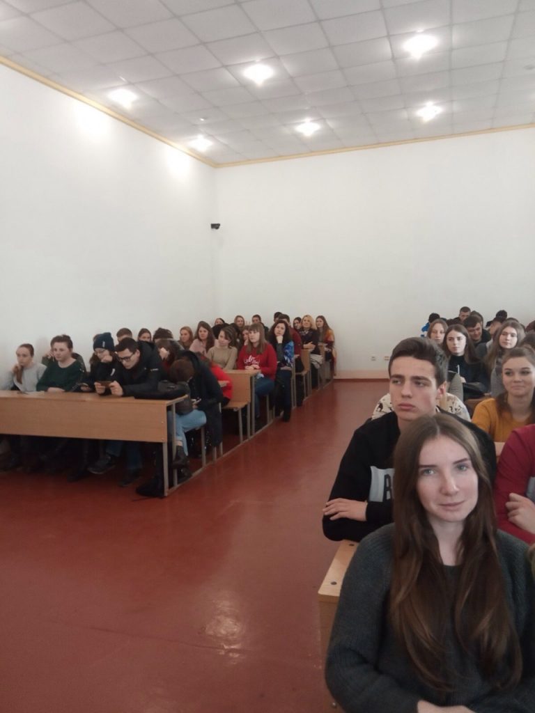 Інформуємо студентів у рамках Всеукраїнського тижня права IMG 3664 1 768x1024 1 768x1024 - Інформуємо студентів у рамках Всеукраїнського тижня права