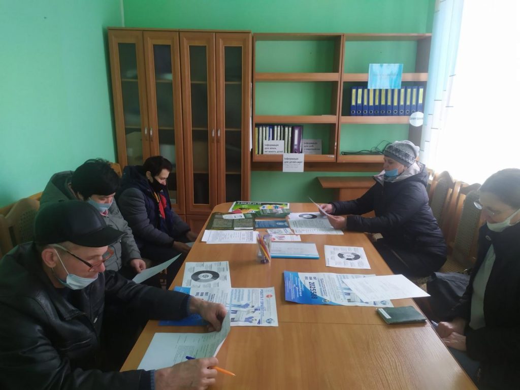 03045 Blits navchannya 30 03 2021 1024x768 - Пенсійники провели бліц-навчання у Камінь-Каширському центрі зайнятості