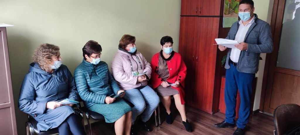 IMG 7711 1024x461 - &laquo;Школа майбутнього пенсіонера&raquo; у Горохові