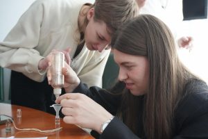 У Головному управлінні відновлювали ментальний баланс за допомогою енергії рослинних ароматів 13 2 300x200 - У Головному управлінні відновлювали ментальний баланс за допомогою енергії рослинних ароматів