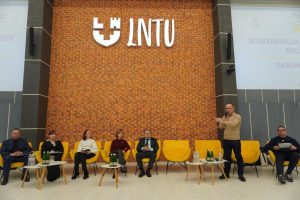 IMG 20260303 211501 002 300x200 - У Луцьку відбулася Всеукраїнська зустріч-діалог ВПО і влади &laquo;Разом до рішень&raquo;