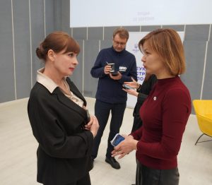 IMG 20260303 214506 502 300x262 - У Луцьку відбулася Всеукраїнська зустріч-діалог ВПО і влади &laquo;Разом до рішень&raquo;