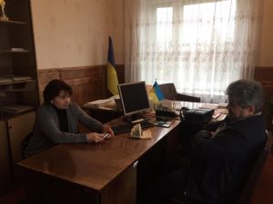 Radyvyliv 20022019 300x225 - Участь в роботі &ldquo;мобільного соціального офісу&rdquo;