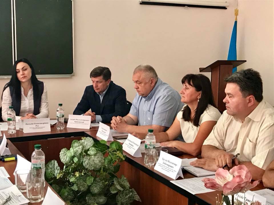 Kruglyj stil3 - Про легальну зайнятість говорили на Тернопіллі