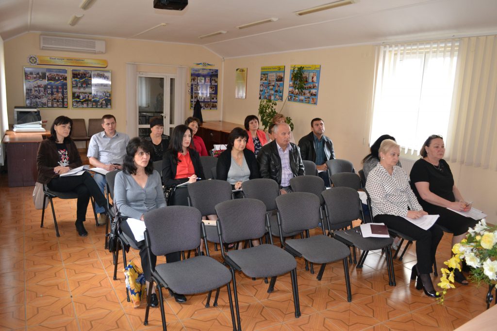 narada z dohodamy 006 1024x683 - На Тернопільщині відбулася нарада на якій обговорили проблеми нелегальної зайнятості населення