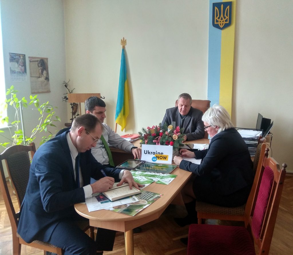 16 yoYE y YOyeuy 1024x893 - ПЕНСІЇ ЧЕРЕЗ БАНКІВСЬКІ УСТАНОВИ - І ЗРУЧНО, І ШВИДКО!
